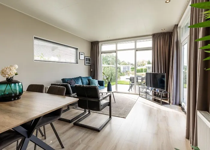 With Pond View In Gelderland Chalet Lathum