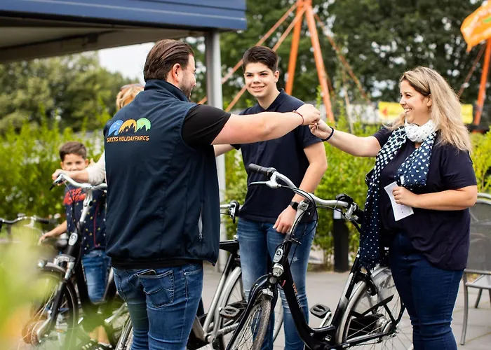 With Pond View In Gelderland Lathum