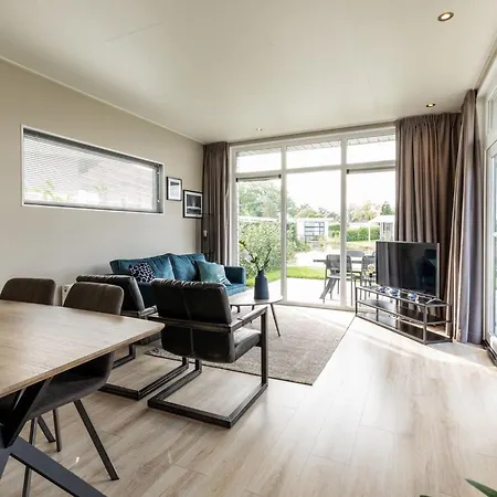 With Pond View In Gelderland Chalet Lathum